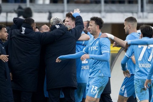 Liga Italia, Napoli, Juventus, Napoli vs Juventus, Scott McTominay, Emanuele Giaccherini, Serie A, Jelang Napoli Vs Juventus, Scott McTominay Diminta Pakai Akal Sehat
