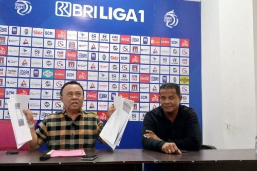 Imran Nahumarury dan Yeyen Tumena Diberhentikan Malut United, Ini Alasannya