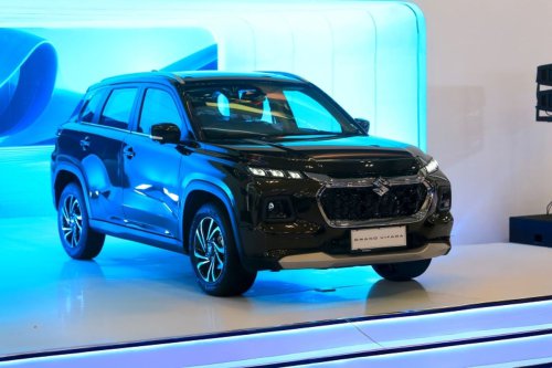 Ada Model Terbaru, Suzuki Grand Vitara Lama Diskon Rp 60 Juta