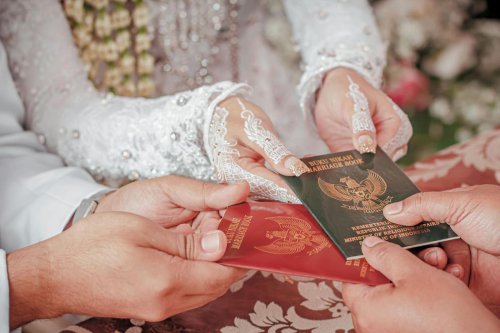 Kades Karanganyar Buka Suara Soal Sosok Kakek Tarman yang Viral karena Mahar Rp 3 Miliar: Dia Bukan Warga Asli