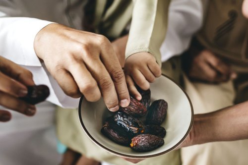 Jadwal Buka Puasa Kota Surabaya dan Sekitarnya, Kamis, 5 Maret 2026