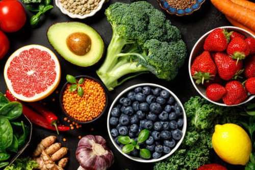 Cara Membuat Buah dan Sayur Awet Lebih Lama dengan 1 Bahan Dapur Ini