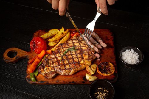Resep Steak Daging Sapi Ala Rumahan Teflon, Praktis dan Lezat