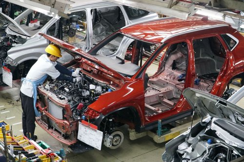 Toyota Indonesia Ungkap Alasan Kijang Innova Reborn Masih Diproduksi