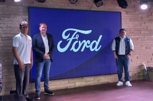 Ford Bagi-bagi 250 Liter Bensin Gratis