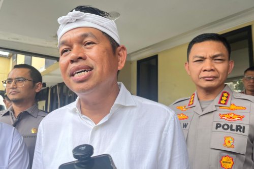 Dedi Mulyadi, pelajar, sepeda motor, motor, Pemprov Jabar, aturan berkendara, Gubernur Dedi Mulyadi, Dedi Mulyadi Larang Siswa di Jawa Barat Bawa Motor ke Sekolah