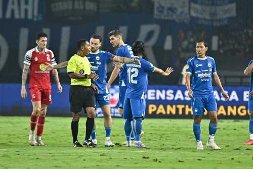 Hasil Persib Vs Barito Putera 1-1: Maung Tak Puas Kinerja Wasit, Protes ke PSSI
