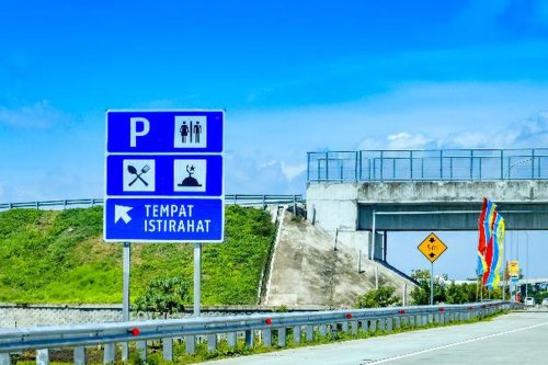 4 Cara Cek Rest Area Terdekat Lewat HP untuk Libur Nataru 2025