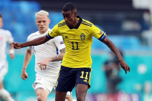 Resmi Gabung Liverpool, Alexander Isak Dapat Gaji Fantastis