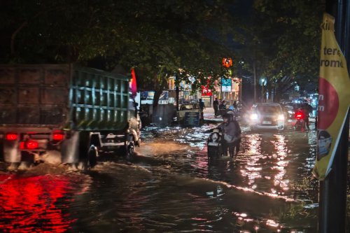 BMKG Ingatkan Potensi Hujan Durasi Lama di Sumut Besok, Waspada Banjir dan Longsor