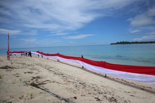 HUT ke-80 RI di Halmahera: Bendera Merah Putih Jadi Simbol Patriotisme di Pulau Terpencil