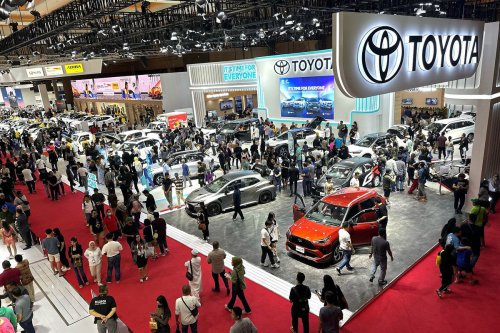 Astra, otomotif, Astra International, penjualan mobil, kendaraan bermotor, Astra Group, Penjualan LCGC Astra Naik, Namun Masih Tertahan Secara Tahunan