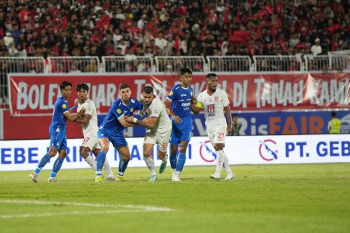 Malut Vs Persib 1-0, Psywar "Boleh Juara Tapi Bukan di Tanah Kami" Bikin Imran Merinding