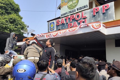 Kenaikan PBB 250 Persen Batal, Demo Pati Tetap Jalan, Tuntut Bupati Sudewo Lengser