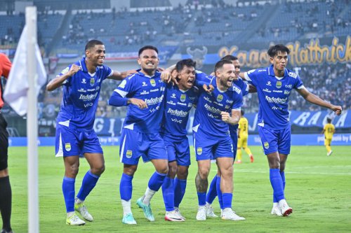 Hasil Persib vs Semen Padang: Uilliam Barros dan Febri Hariyadi Bawa Kemenangan 2-0