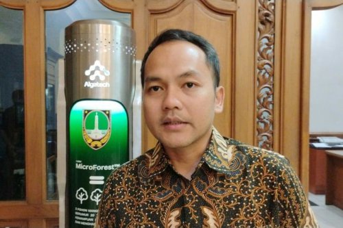 Wali Kota Solo Tegaskan Larangan Operasi Bajaj Maxride, Tawarkan Becak Listrik Sebagai Alternatif