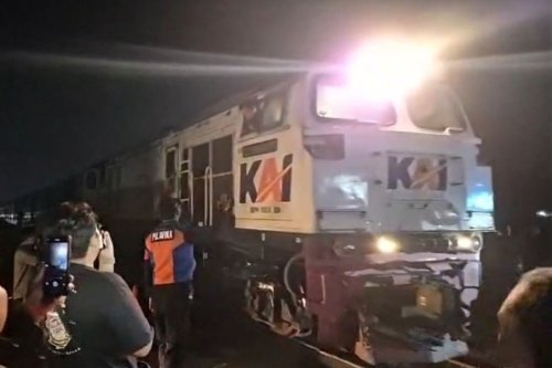 KA Wijayakusuma Terlambat 223 Menit, Dampak KA Blambangan Ekspres Tabrak Truk di Probolinggo