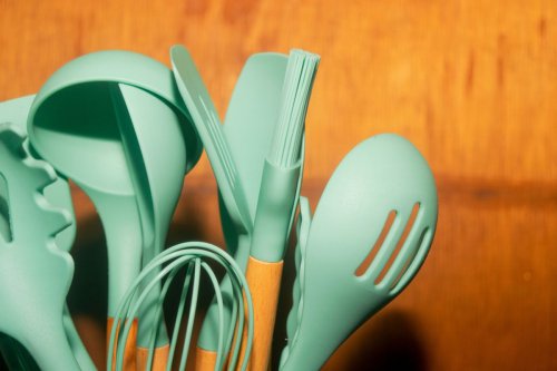 Ini Bahan Spatula yang Aman untuk Kesehatan, Jangan Pilih Plastik