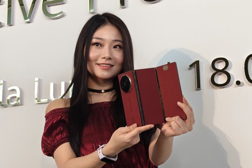HP Huawei Mate XT Ultimate Dibanderol Rp 53 Juta di Indonesia