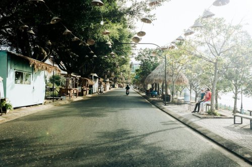 Top 5+ Rekomendasi Wisata di Karawang yang Wajib Dikunjungi Bersama Keluarga