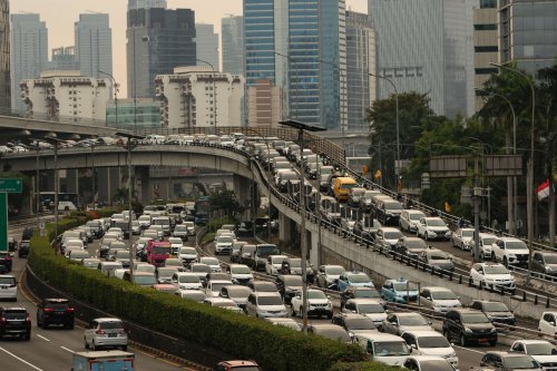 Mengurangi Kemacetan di Jakarta dengan Sistem Lalu Lintas Pintar