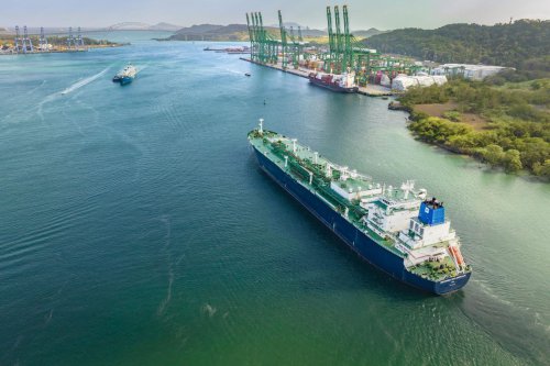 Iran Ancam Tutup Selat Hormuz, Begini Strategi Pertamina Ubah Jalur Distribusi Minyak