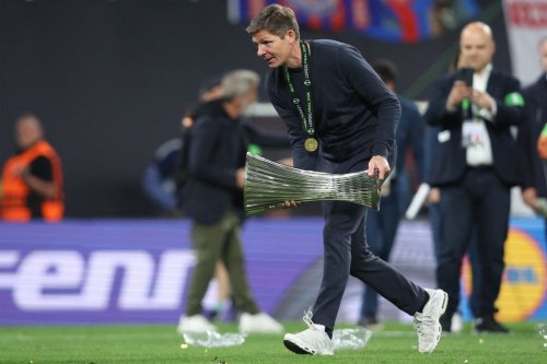 AC Milan Kasmaran Pelatih Premier League Lagi, Kini Dekati Oliver Glasner