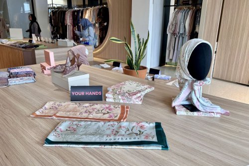 Kurasi ketat untuk kualitas fesyen lokal terbaik, Jembatan produk lokal ke pasar global, Sarinah sebagai ruang kolaborasi dan pengalaman budaya, Lengkap dari fesyen hingga gaya hidup, Modest Luxe Sarinah, Wadah Berkumpulnya Jenama Fesyen Muslim Lokal Indonesia