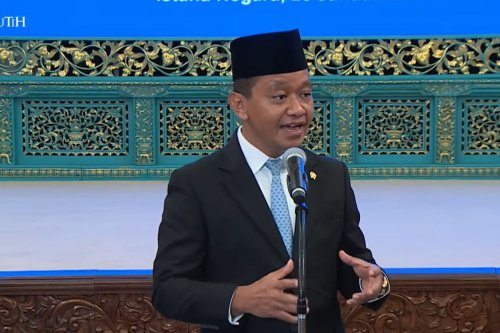 Bahlil Sebut Golkar Wakafkan Adies Kadir Jadi Hakim MK, Sebut Kader Terbaik Partai