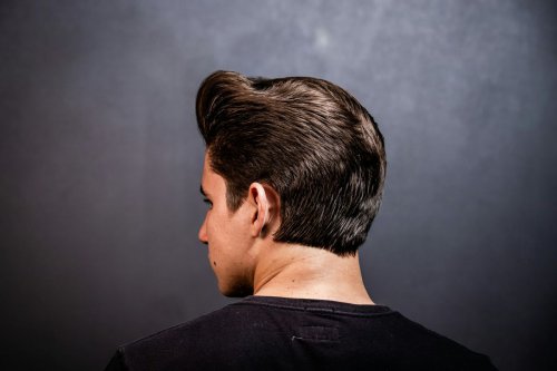 Slick Back, Model Rambut Pria Kekinian yang Cocok untuk Lebaran