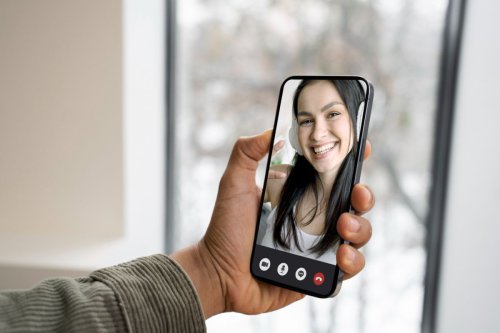 Cara Buat Background Video Call WhatsApp Pakai AI sesuai Keinginan Sendiri
