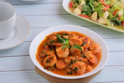 Resep Udang Saus Padang Rumahan, Sedap Pakai Bahan Sederhana