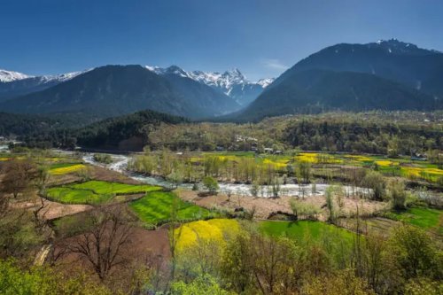 Kashmir, Titik Panas di Tengah Dinginnya Pegunungan Himalaya