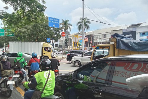 kerusakan, motor matik, lampu merah, Kebiasaan Sepele di Lampu Merah yang Bikin Motor Matik Cepat Rusak