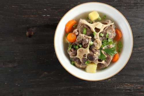 Resep Sop Buntut Gurih, Kuah Bening Cocok untuk Santapan Idul Adha