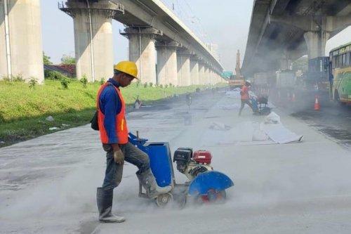 rekonstruksi, Jalan Tol Jakarta-Cikampek, Awas Macet, Ada Rekonstruksi Jalan di Tol Jakarta&ndash;Cikampek