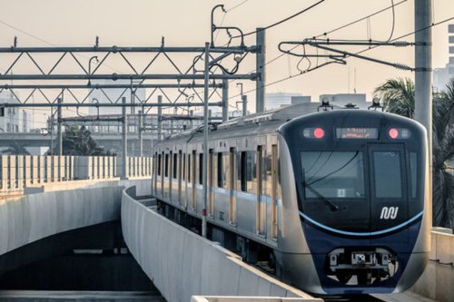 Penumpang MRT Jakarta Naik 37 Persen di Stasiun Lebak Bulus Saat Demo DPR RI
