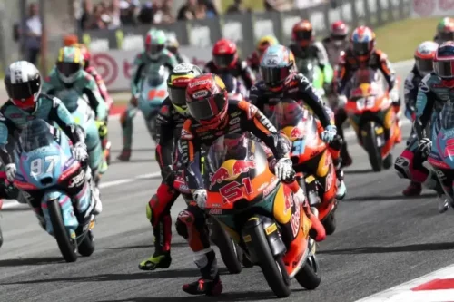 Veda Ega Pratama, klasemen sementara, Moto3, Brian Uriarte Didiskualifikasi, Veda Ega Naik Satu Peringkat