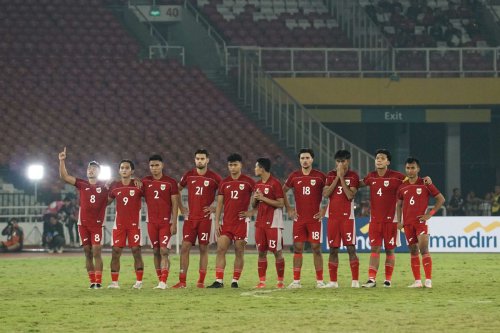 Venenburg Soroti Minimnya Produktivitas Gol, Perjalanan Timnas U23 Menuju Final, Rekor Tak Terkalahkan Vietnam Jadi Ancaman, Jadwal Final Piala AFF U23 2025: Indonesia vs Vietnam, Link Live Streaming Indonesia v Vietnam&nbsp;, Link Live Streaming Indonesia vs Vietnam Final Piala AFF U23 2025, Kick Off 20.00 WIB&nbsp;