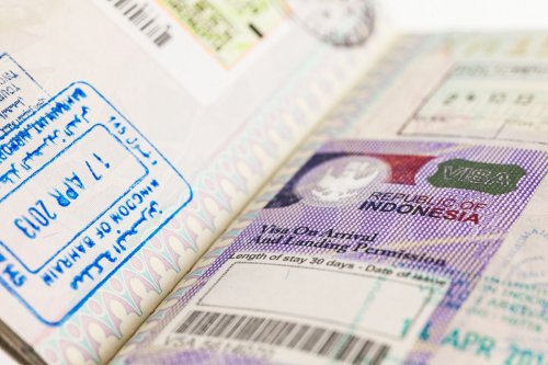 Daftar Negara Bebas Visa Bagi WNI, Terbaru 2026
