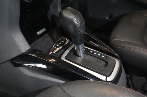 Rumus dan Waktu Ideal Ganti Oli Mesin dan Transmisi Mobil Matik