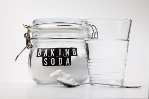 Apakah Soda Kue dan Baking Soda Sama? Ini Jawabannya