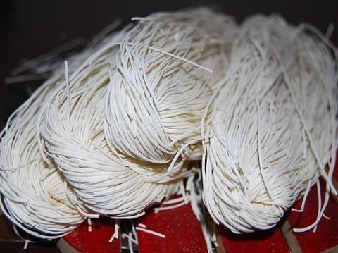 Resep Misua Kuah Jamur, Sajian Rumahan yang Mulur Gurih