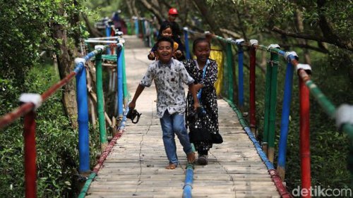 Top 5+ Spot Sunrise Terindah Dekat Jakarta untuk Weekend Adventure