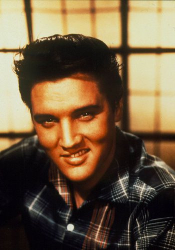 Top 10+ Gaya Rambut Pompadour yang Keren, Dijamin Tambah Ganteng!