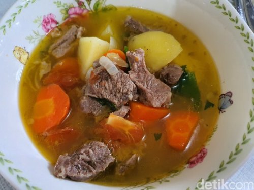 Bahan Bahan, Cara Memasak:, , Tips memasak:, Resep Sop Daging Sapi Khas Jawa yang Harum Pakai Biji Pala