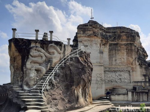 Mau Eksplor Tebing Breksi Jogja? Intip Dulu Sejarah, Fasilitas, dan Tiket Masuk Terbarunya