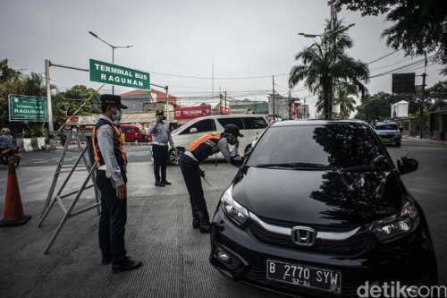 Emang Boleh Dishub Tilang Sule yang Bawa Pikap Double Cabin Pribadi?