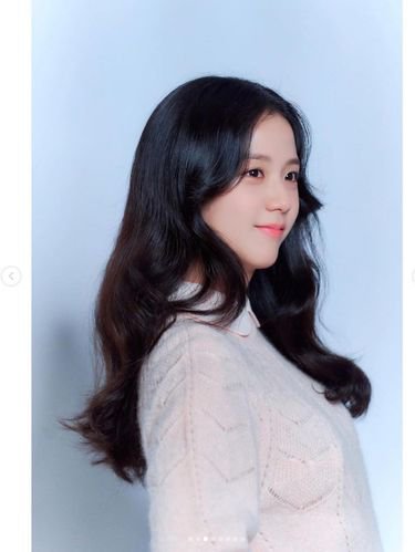 10 Daftar Artis Korea Wanita Tercantik di 2023, Kim Ji Won hingga Bae Suzy
