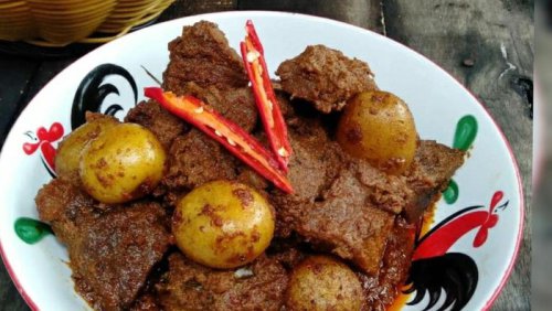Resep Rendang Daging Sapi 1 Kg dan Kentang yang Empuk Gurih